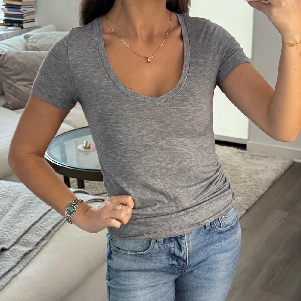 Nollie Heather Gray V-Neck Tee